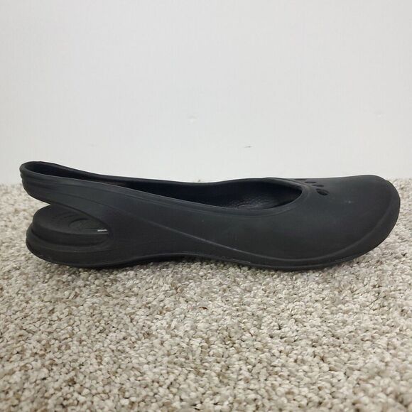 Crocs Shoes Womens 6 Flats Slingback Rubber Cutout Round Toe Lightweight Black - Picture 2 of 10